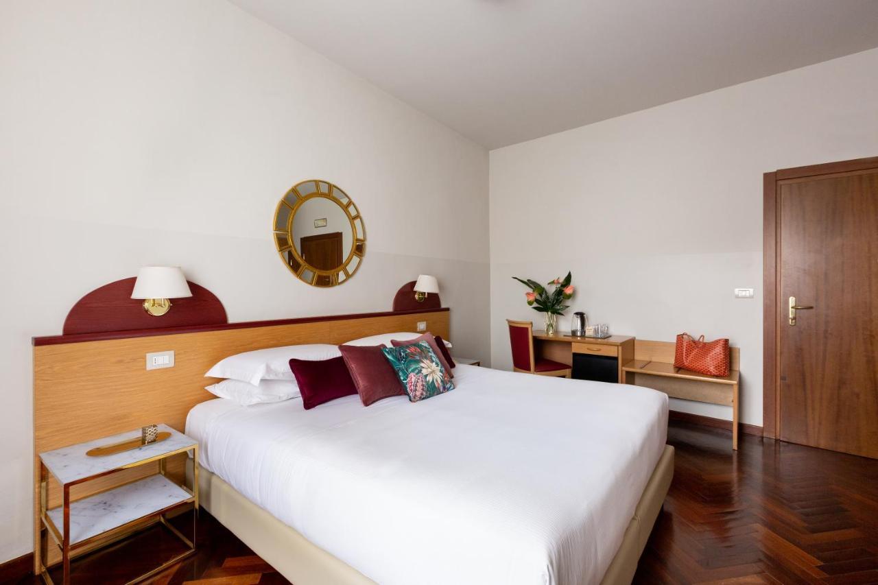 Aramis Deluxe Rooms Firenze Kültér fotó